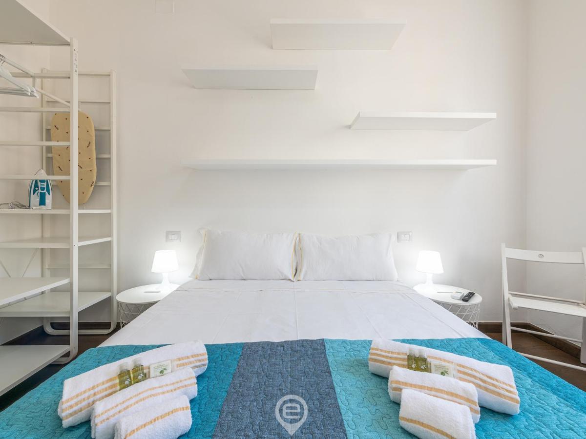 The White Studio Cagliari Luaran gambar