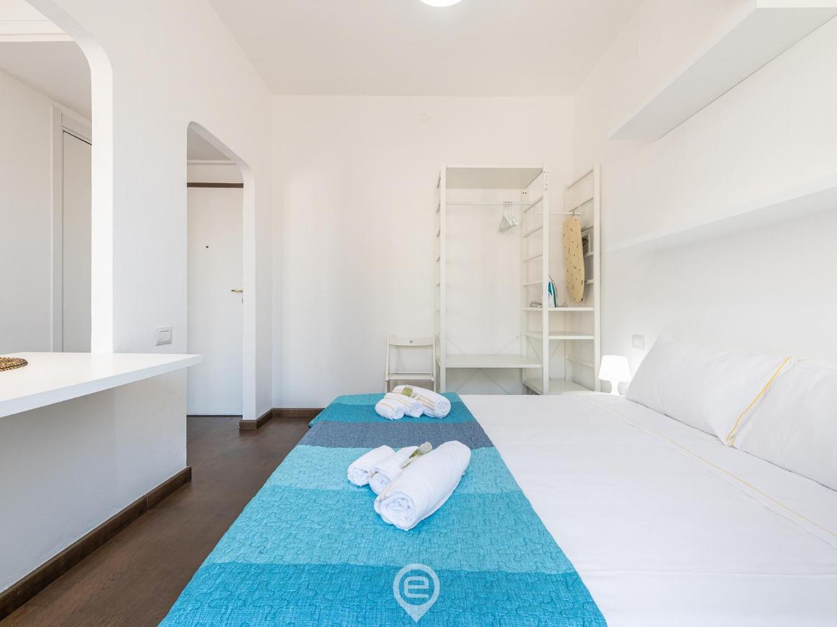 The White Studio Cagliari Luaran gambar